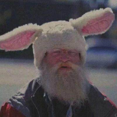 近视不好偷看答案成烦恼