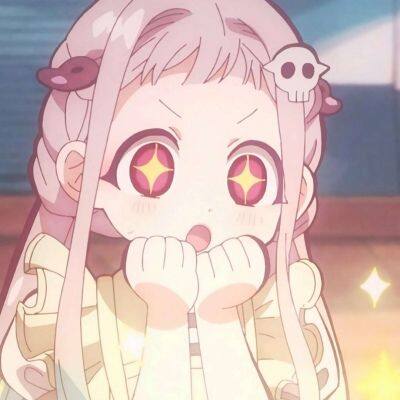 小新拉我裙子Cry