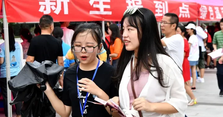 68b714c1d665418188dcf03e41044f62.webp