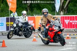 4a4ec59c4e7847a6897bd617b16123f3.webp