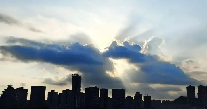 880f765fd80e46689631635307ab1c7d.webp